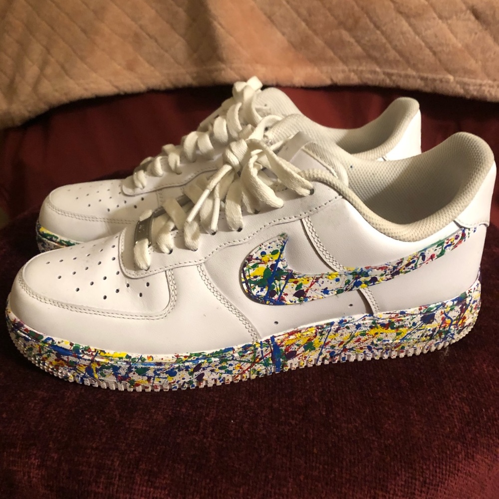 Low white/color splash paint Nike Air Force 1s